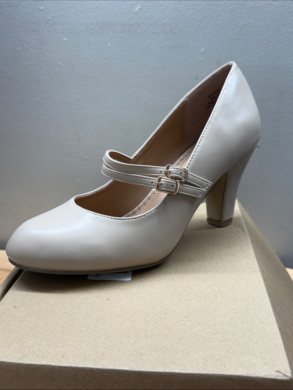 Journee Collection WINDY Classic Mary Jane High Heel Pump Nude Women Size 7.5